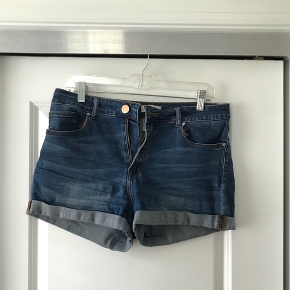 mid waist denim shorts